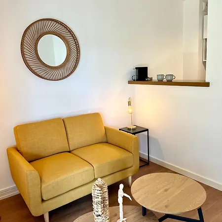 Cocon Proche Avec Terrasse - Apartment